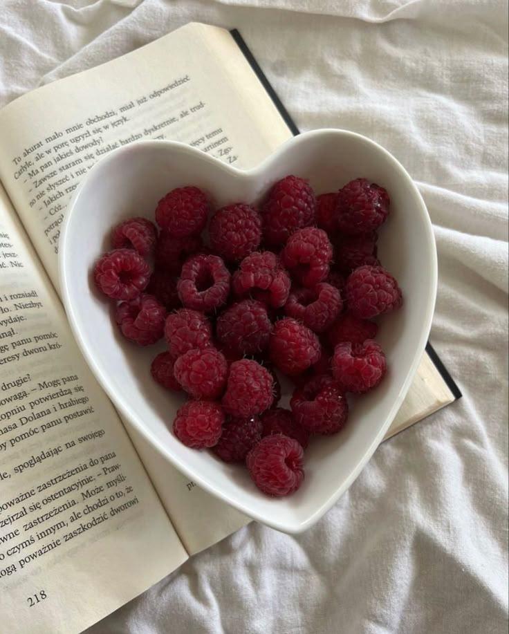 Nature's Palette: Luscious Berry Medley
